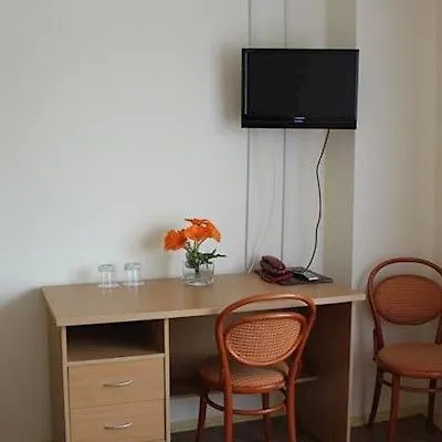 Voyage Hotel Minsk 2*,